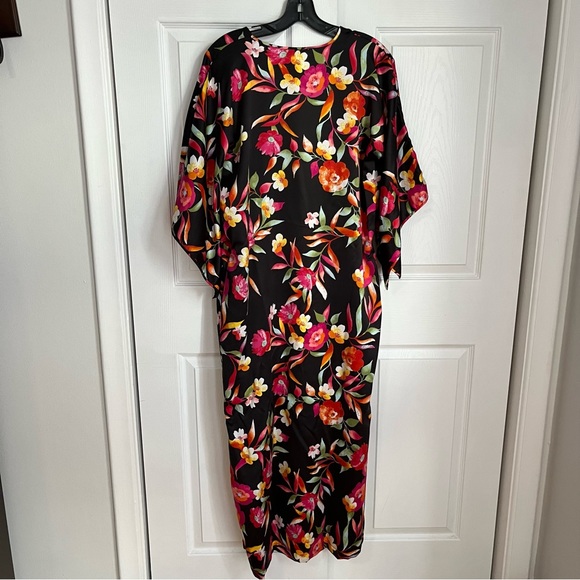 NATORI SATIN FLORAL CAFTAN - Picture 5 of 11